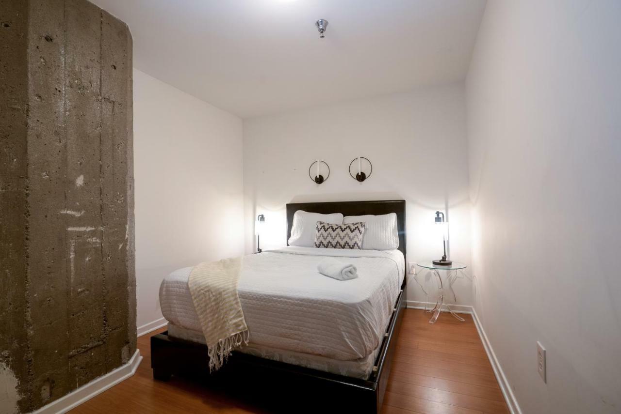 Apartment Dtla Two Level Convention Center Loft