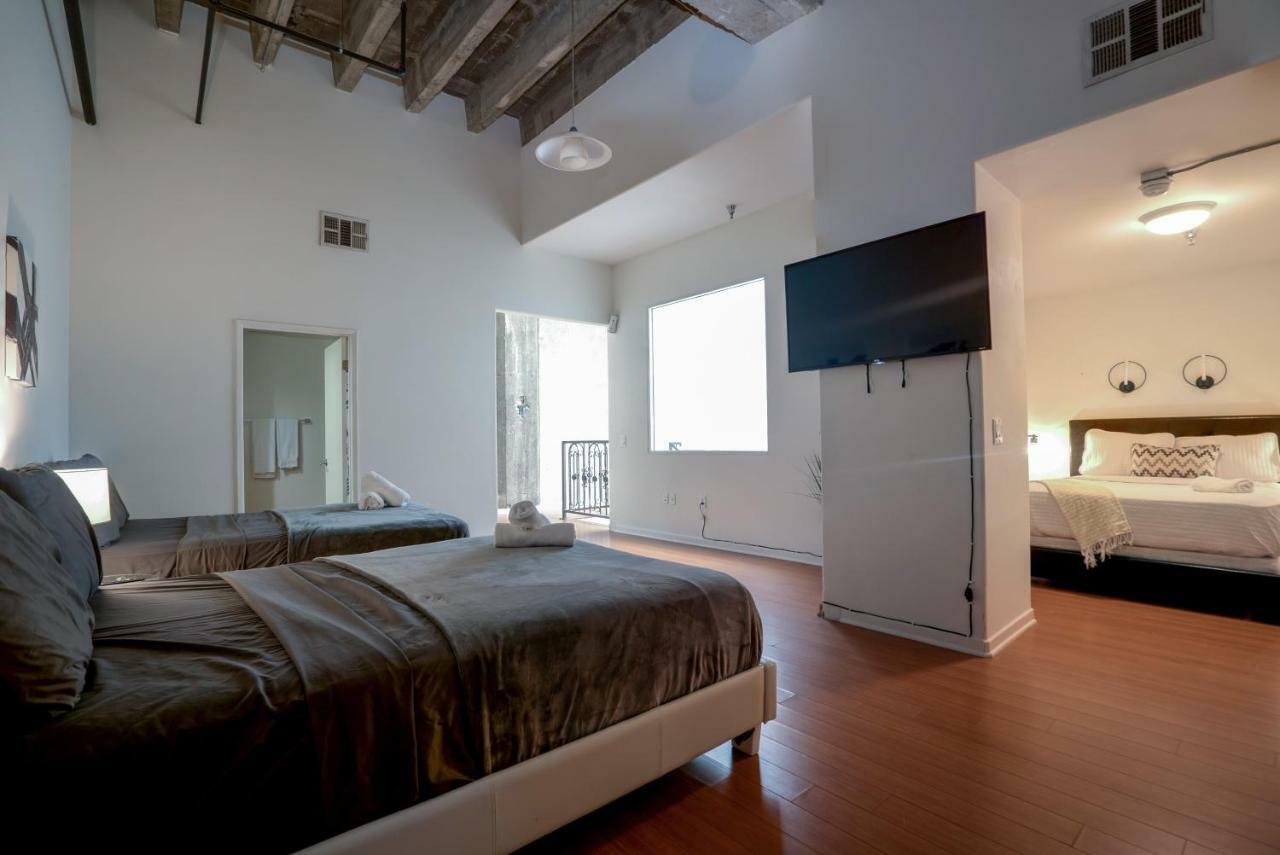 Apartment Dtla Two Level Convention Center Loft Los Angeles